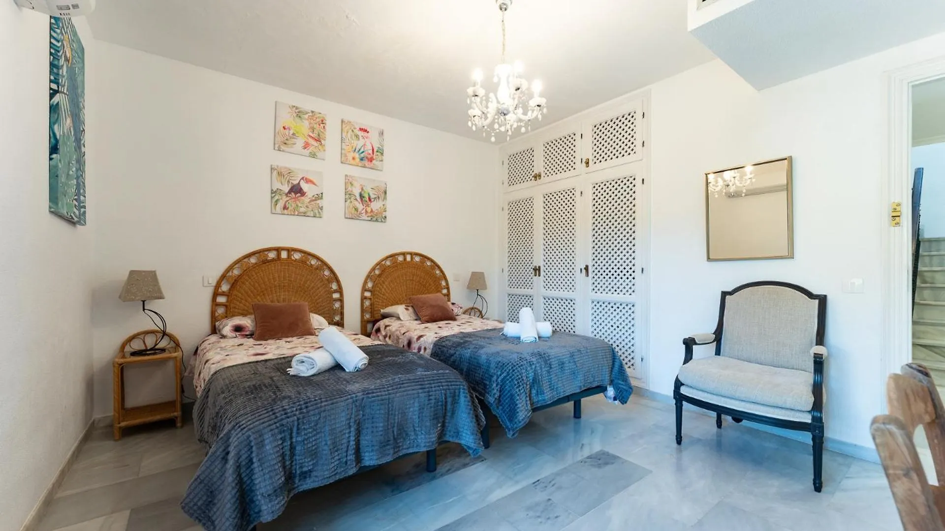 Andalucian Villa With Huge Pool, Sea View, Billiard And Ping Pong Mijas