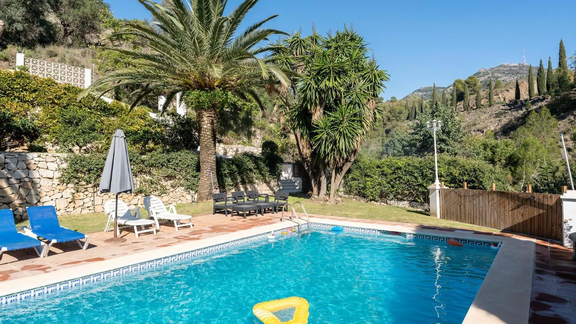 Andalucian Villa With Huge Pool, Sea View, Billiard And Ping Pong Mijas 0*,  Spanyolország